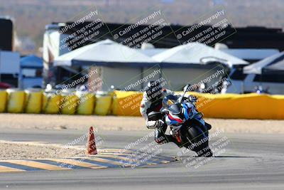 media/Feb-12-2022-SoCal Trackdays (Sat) [[3b21b94a56]]/Turn 2 (1045am)/